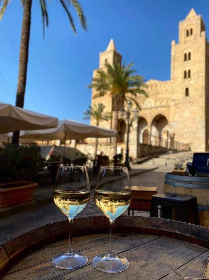 Familyholidays La Finestra Di Fronte Cefalu Exterior photo